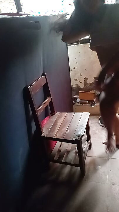 Mason schiebt seinen dicken Schwanz in meine Muschi