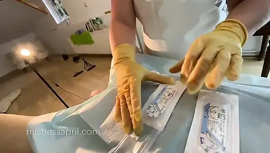 Dominatrix sahibe April - klinik yarak dikişi