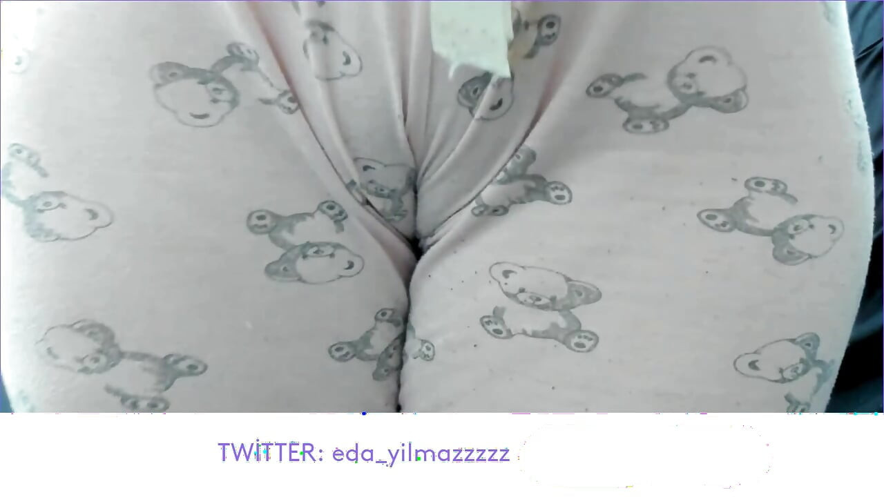 PATA DE CAMELO - BUCETA INCHADA - PIJAMA
