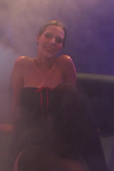 Ggg - John Thompson - Brunette Bukkake Slut Swallows Loads and Gets Her Face Drenched