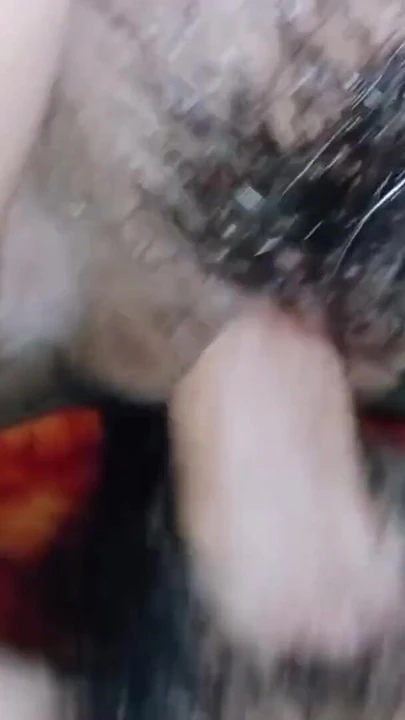 Emotional moment from "Indonesia-crot in stepcousin&#039;s pussy"