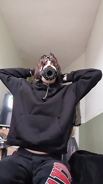 gasmask breathplay with diffrent gags