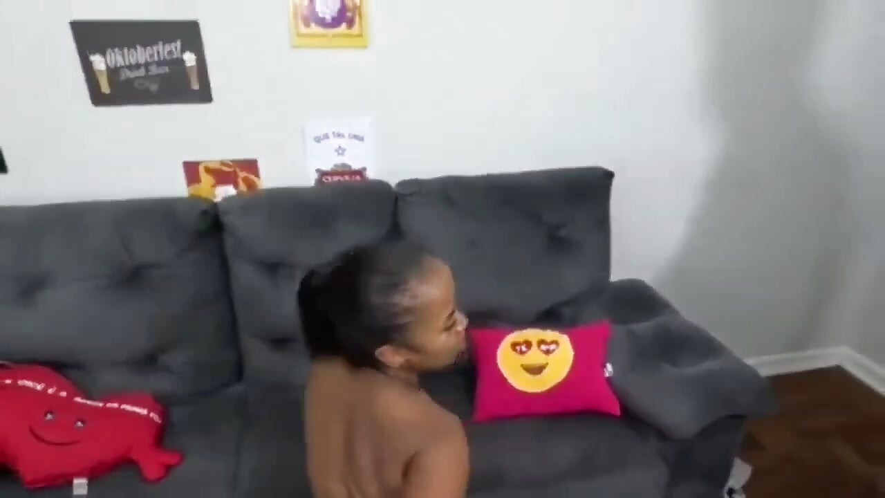 First Time Dwarf Girl Took Giant Penis in Her Vagina.
