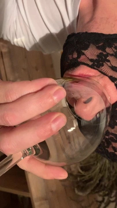 Sissy drinks his piss