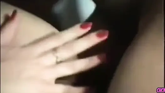 Aldatılan orta yaşlı seksi kadın - aldatan evli kadın