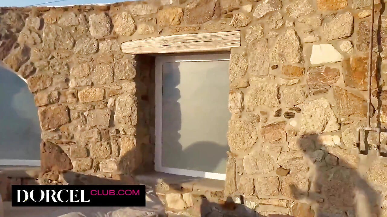 Chơi tập thể trong Mykonos