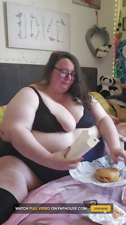 SSBBW 버거 식사 먹기 및 채팅 1부