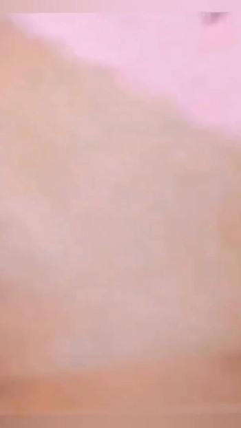 Mora se videti trenutak iz "Moja pastorka, ona ima prelepu haljinu i tera me da svršim veoma brzo, tera me da ostavim spermu na sebi"