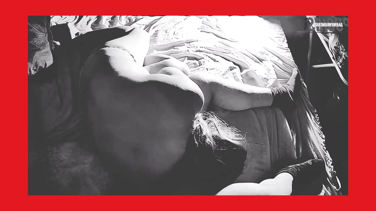 ¡EL MOMENTO MÁS TIERNO Y VIRAL DE DARINGWARMER12 Y SU TÍA NINFOMANA , COGIDA POR EL CULO!