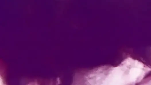 Öpüşme yalama parmaklama retro orgazm