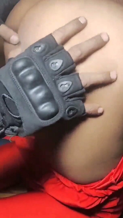 Desi Indian bhabhi first time in salwar suit gets sucked from fat land | Clip 1