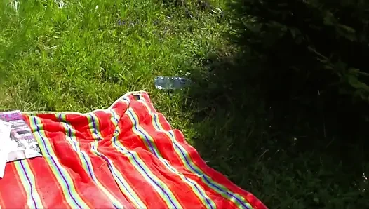 Açık havada sikişiyor