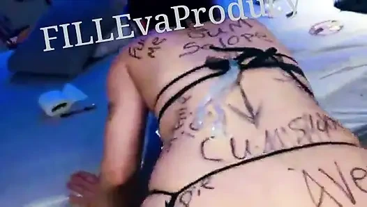 Mazy kinn menganiaya budak seksnya dengan raksasa pria kulit hitam