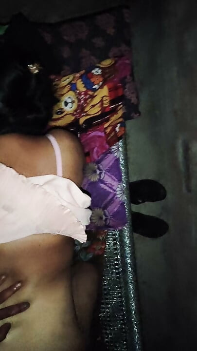 Jeth aur bahut ki chudai mere jeth ne mujhe ghodi banaya