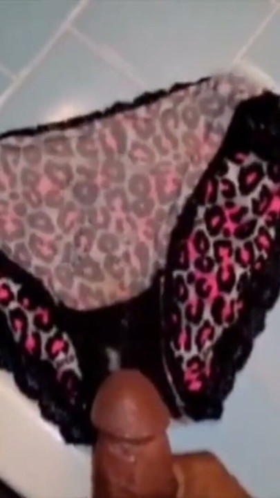 My strong pennis cumshots on my stepsister penties | Clip 1