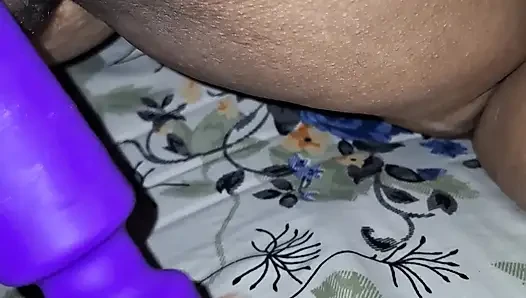 Bhabhi bekommt massage in muschi