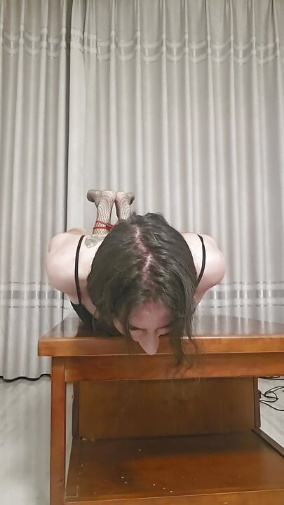 Sissy self bondage hogtie