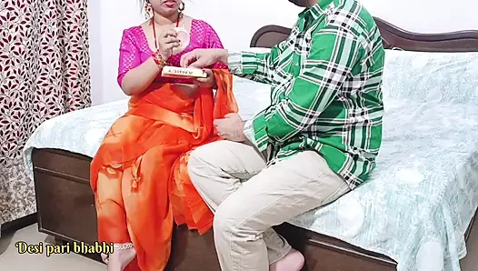 Mami ko Bday Gift Dene Ke Baad Bhanje ne Jamkar Chudai ki