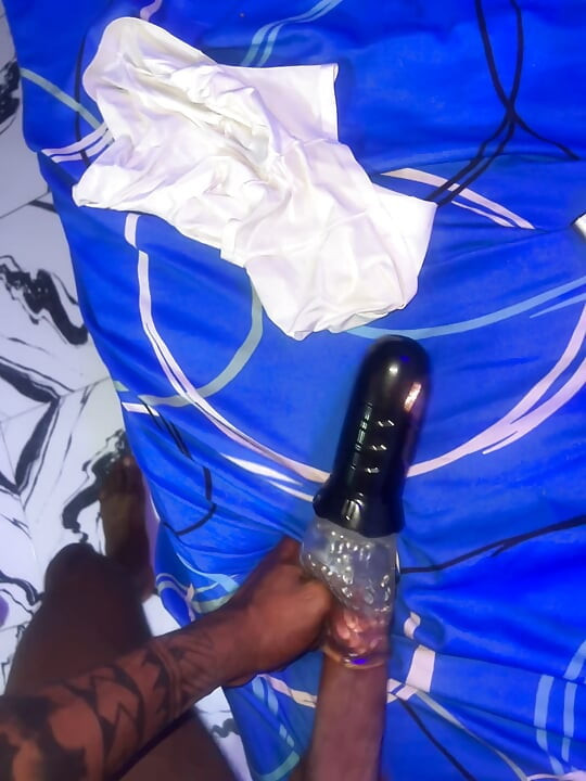 Sex toy having is way