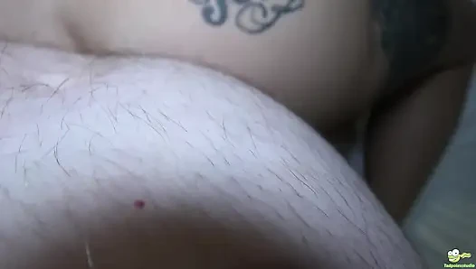 Tad Pole Parker Skyes'ın içine boşalıyor