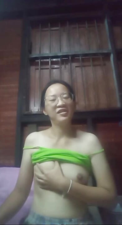 I am horny and alone in my home