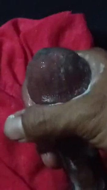 「So much cum」からの感動的な瞬間