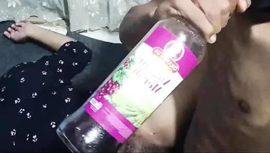 Jilat memek ku sampai becek