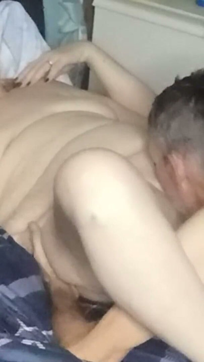 Hot BBW MILF Lets Her Neighbor Eat Her Pussy! Nice Orgasm! | Clip 2