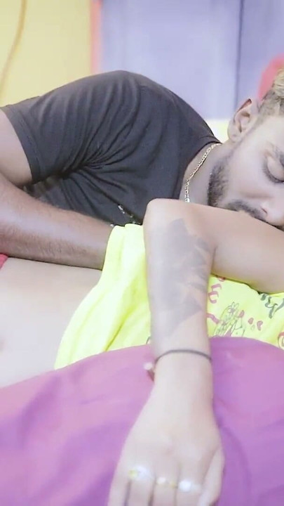 Üvey kardeş üvey kızkardeş ile hardcore anal fuck ( hindi audio ) var | Klip 1