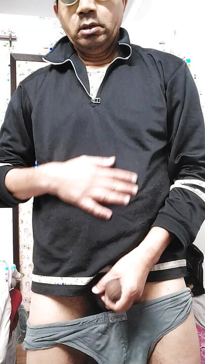 I am alone and I want to fuck any girl