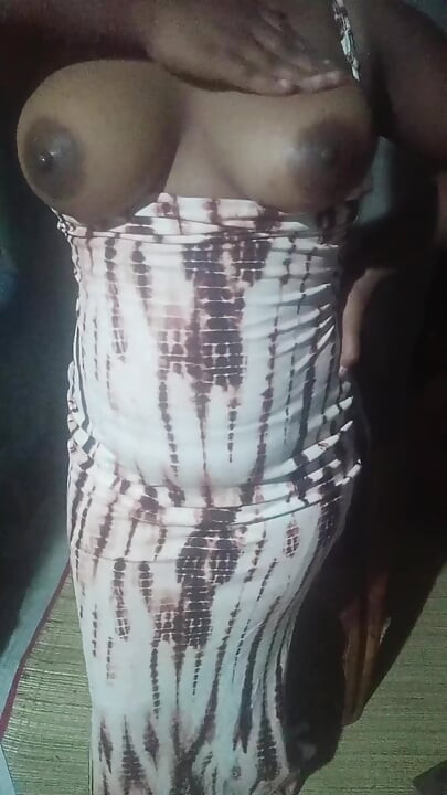 Desi vabhi Big boobs and village Desi hottest girls