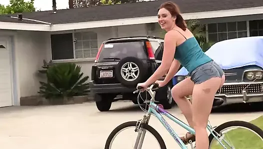 Jodi Taylor Goes From Riding A Bike To Riding A Big Dick In Minutes!