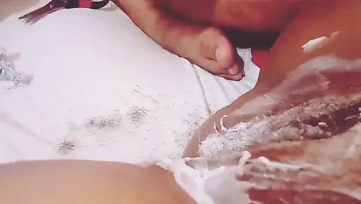 Aufnahme der Depilada von fetten und behaarten Panocha POV