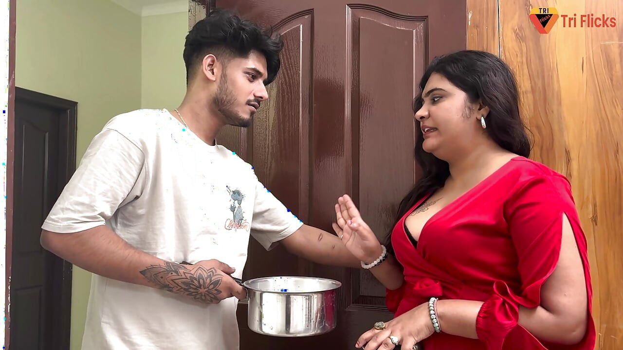 Pados Wali Bhabhi Kai Doodh ka Chakkar