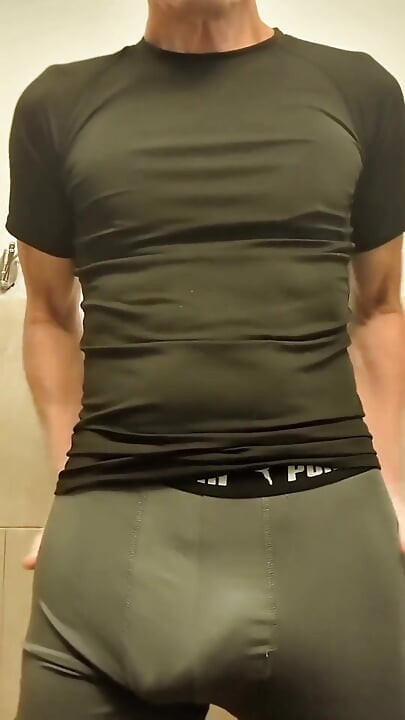Stepdaddy Strips, Strokes for You