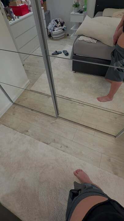 My real (flaccid) cock is getting bigger and thicker