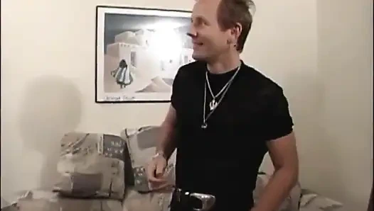 Mature threesome hairy pussy milf fucking