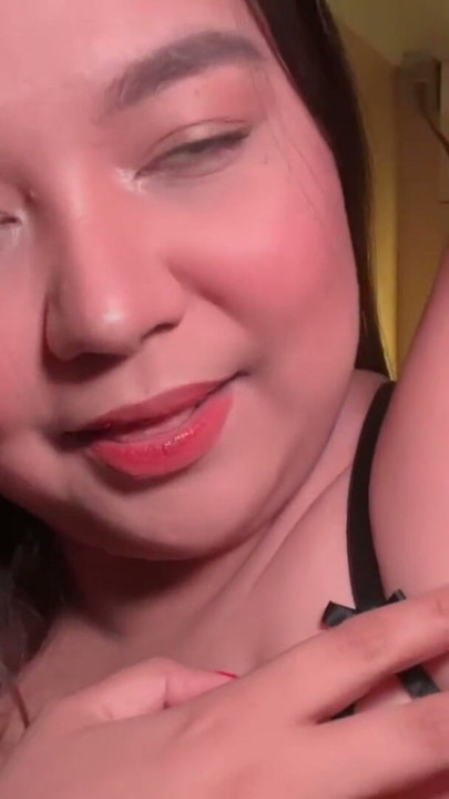 Pinay Armpit Worship Request By a Fan | Clip 1
