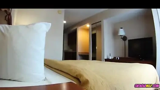 Cuckold MILF - Wife that cheats