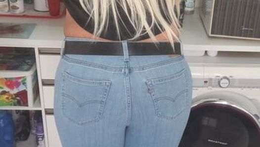 Minha bunda sexy em jeans e biquíni
