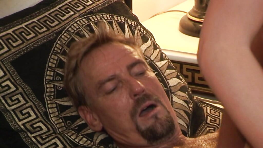 Wild Babes Taking Huge Cocks to Suck and Fuck Horny and Wet Pussies Compilation