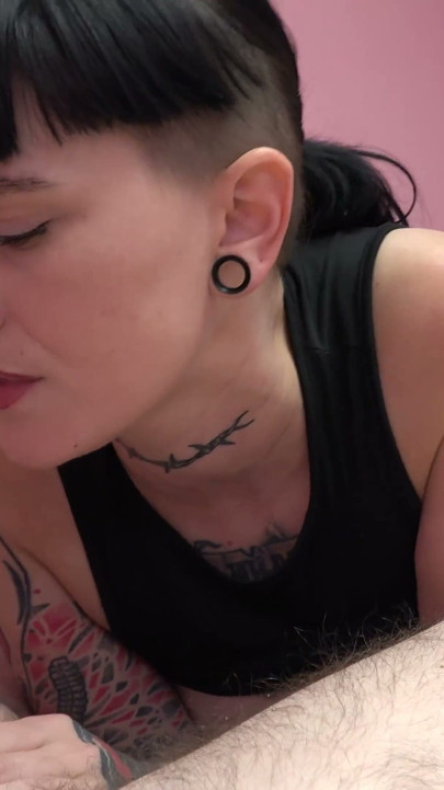 Petite Hottie Tiffany Nacke Is Blowing a Lucky Geek