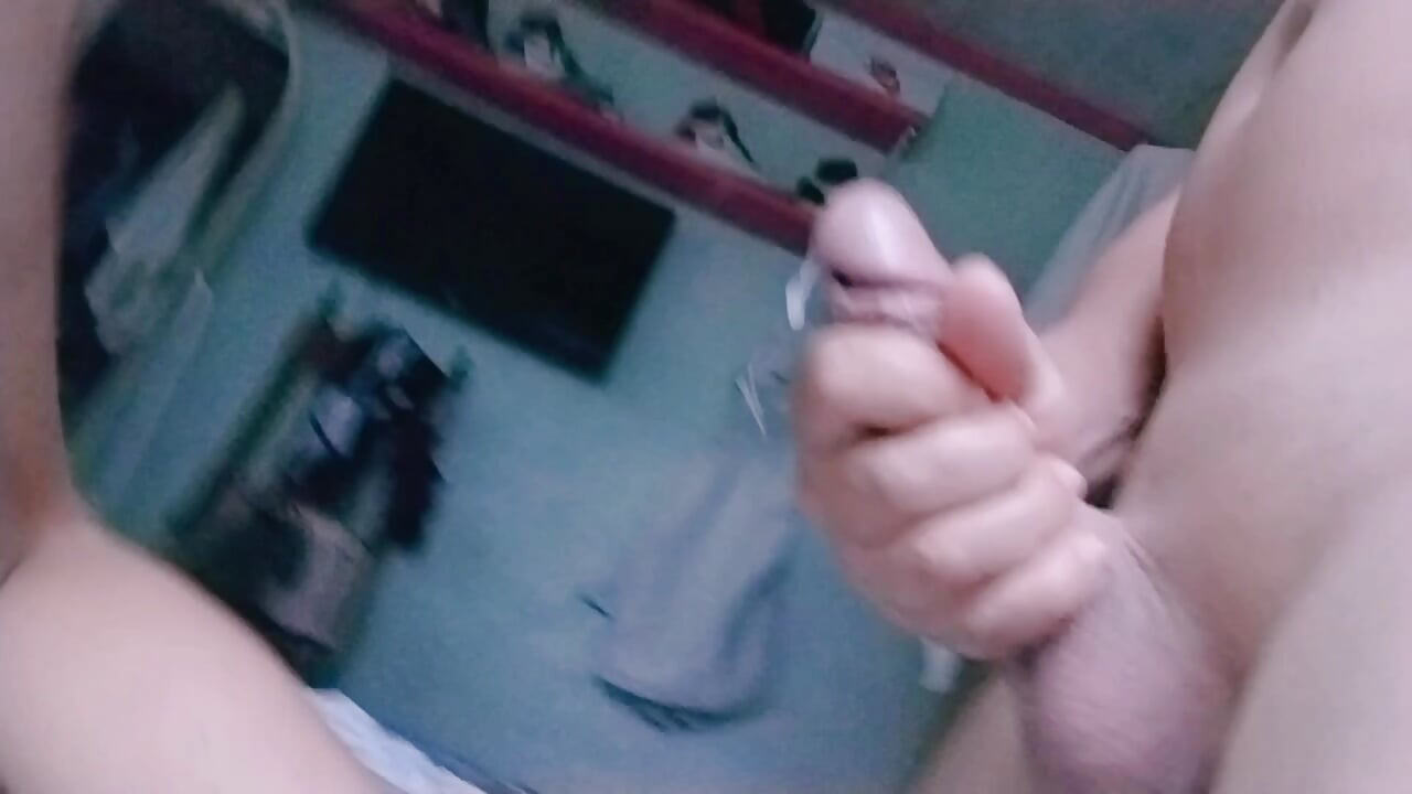 AZGıN KıZ ÖĞRENCI OKULA GITMEDEN ÖNCE SIKIŞMEK IÇIN SABıRSıZLANıYOR