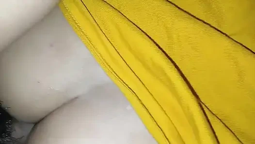 Setiap momen di sisimu adalah bab favoritku