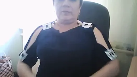 Gorąca 53-letnia Rosjanka dojrzała Elena gra na skype