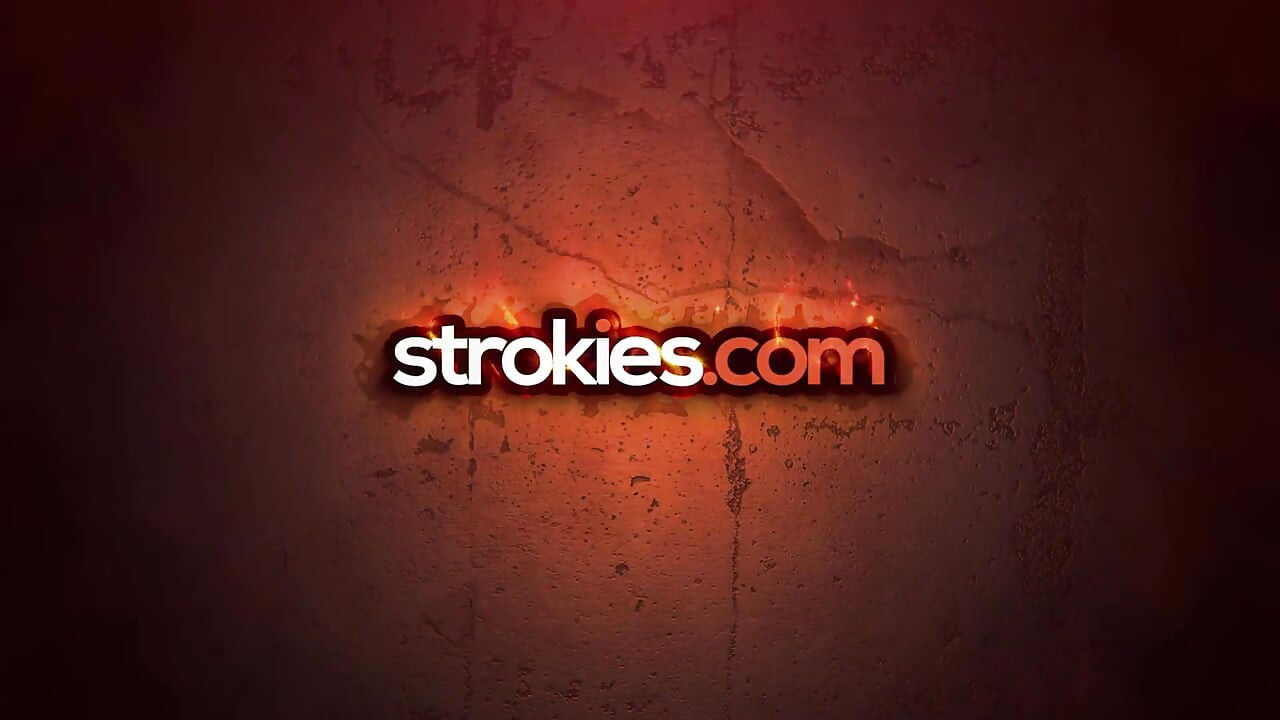 Strokies Sugar MILF's Wet & Wild Masturbación Con La Mano