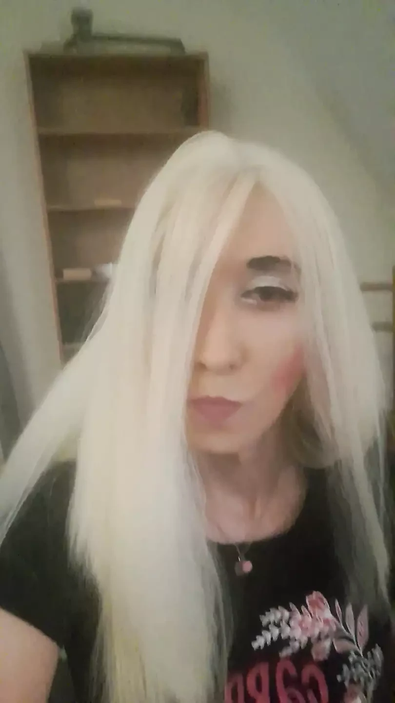 Kamila sục cu