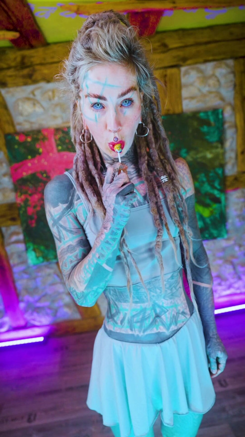 Follow me now for more if you like girls with tattoos