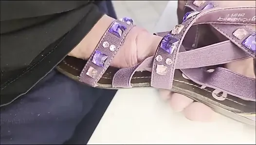 Sandaletle eğlence