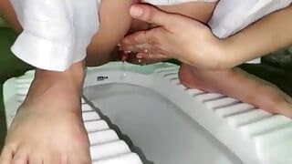 Sobita-meisje hete baden video